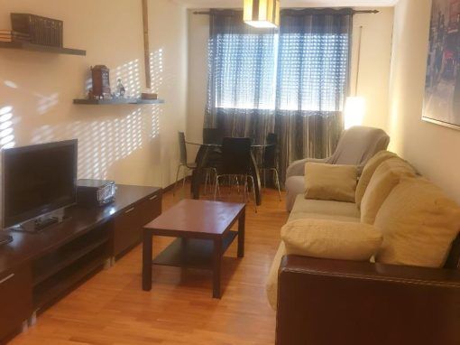 Apartamento en Lardero 4 pax, parking incluido