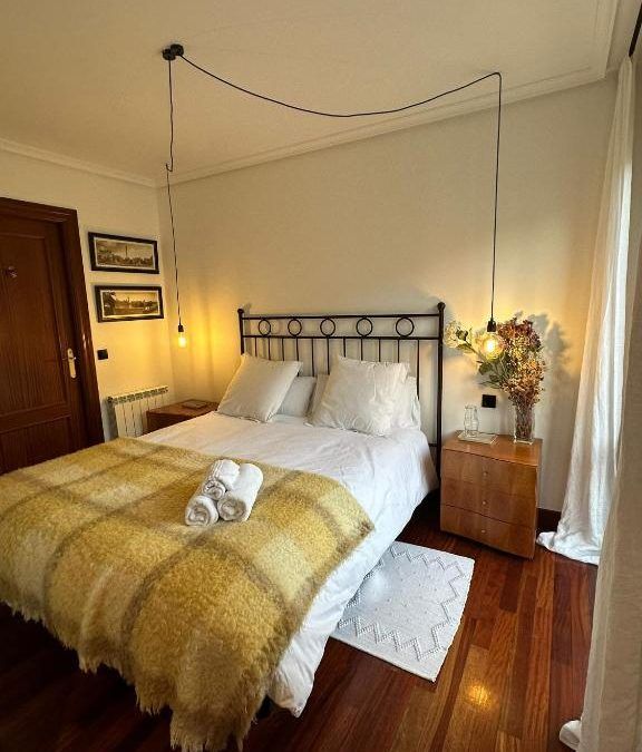 Apartamento Paseo Tenorio, remanso de paz con piscina y chimenea